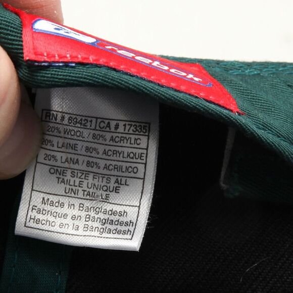 Philadelphia Eagles Inaugural Season 2003 Lincoln Financial Field Reebok Hat NWT - Picture 9 of 9